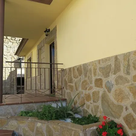 Chalet Chalets Gredos Pedro Bernardo
